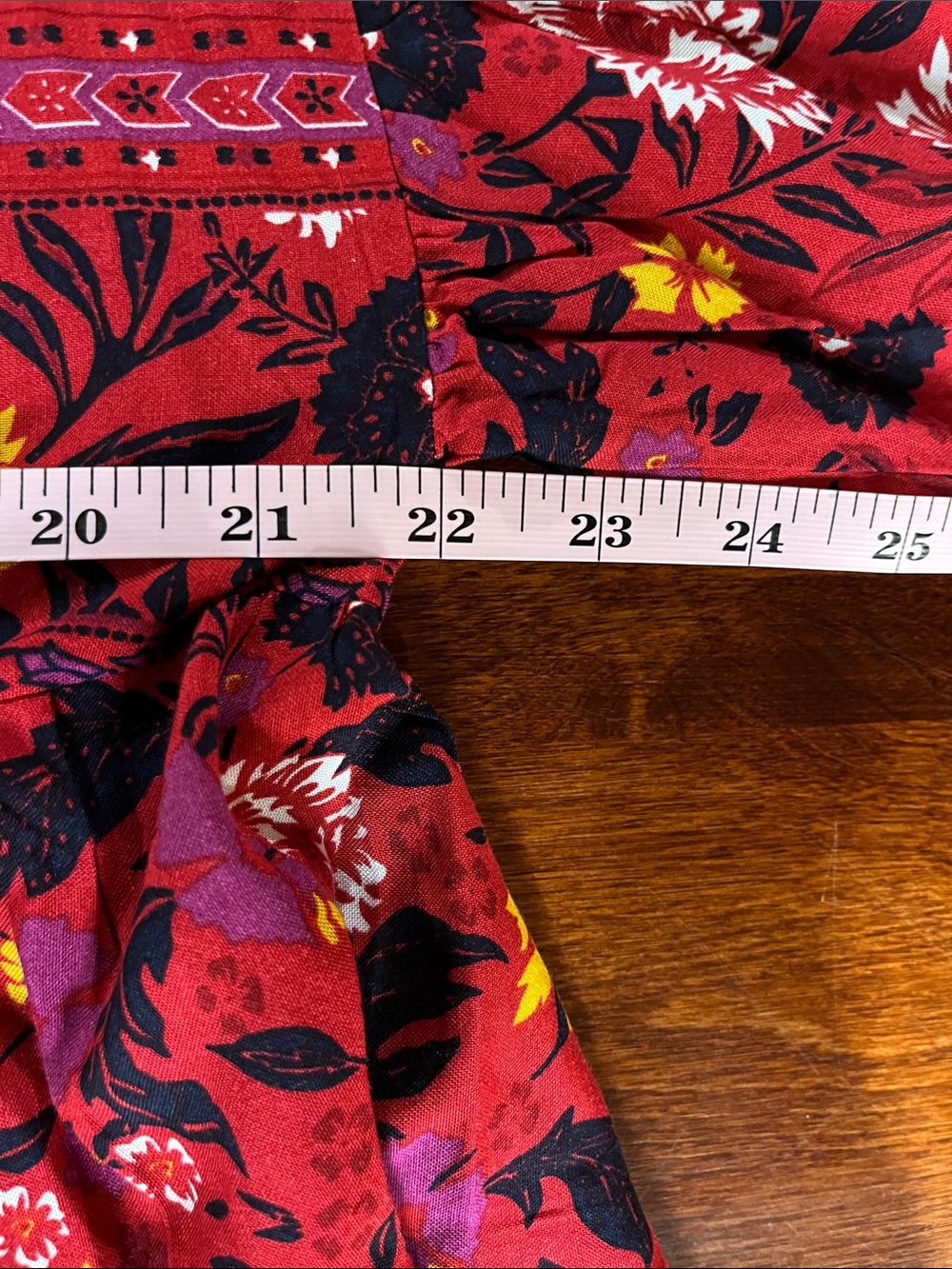 Easel The Perfect Escape Womens Tunic L Red White Floral Babydoll 1/2 Sleeve NWT - Picture 10 of 11